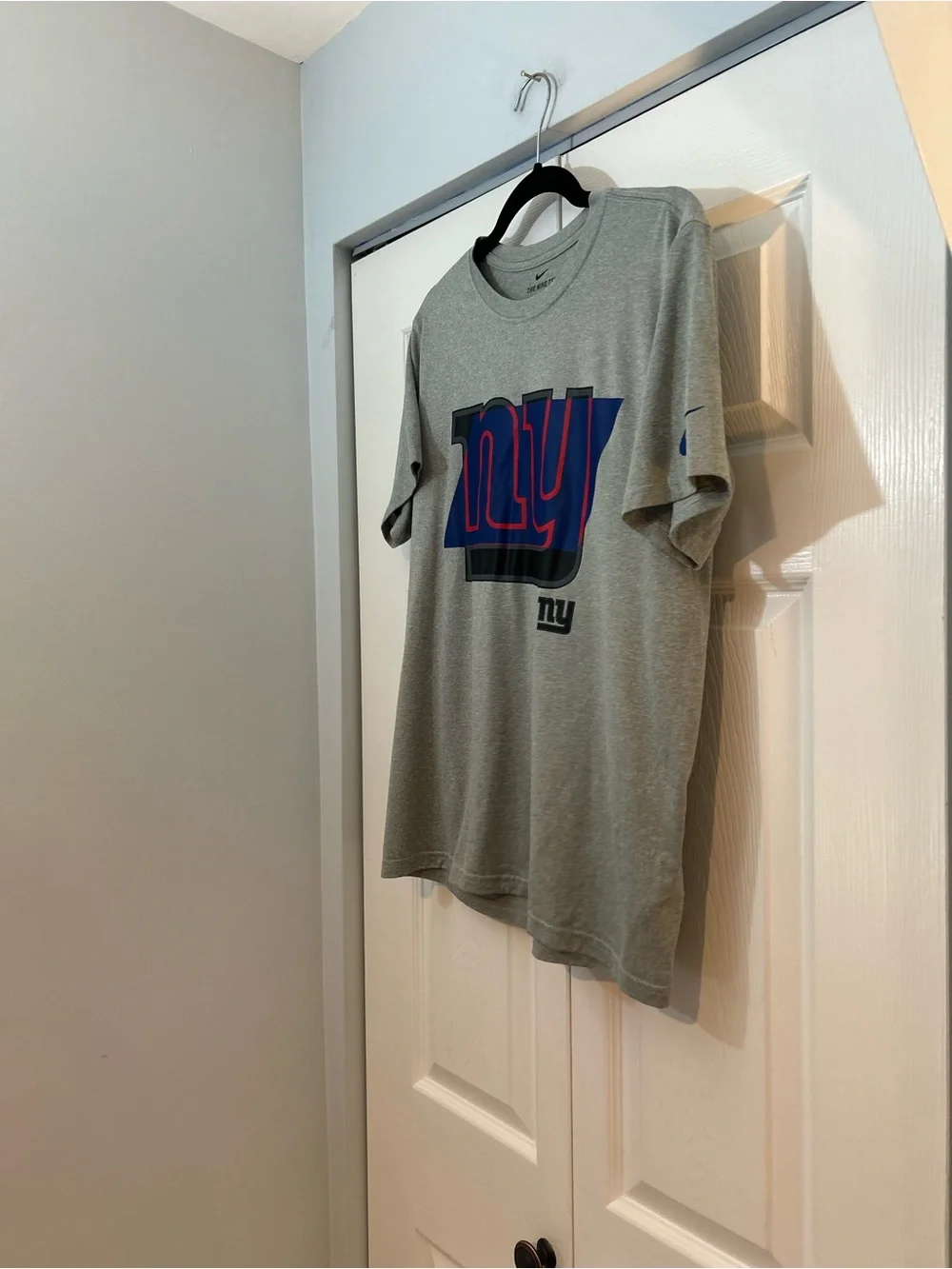Nike New York Giants Dri-FIT Gray Graphic Tee Shirt Men’s Medium NFL
